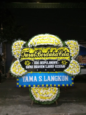 Papan Bunga Duka di Puspo